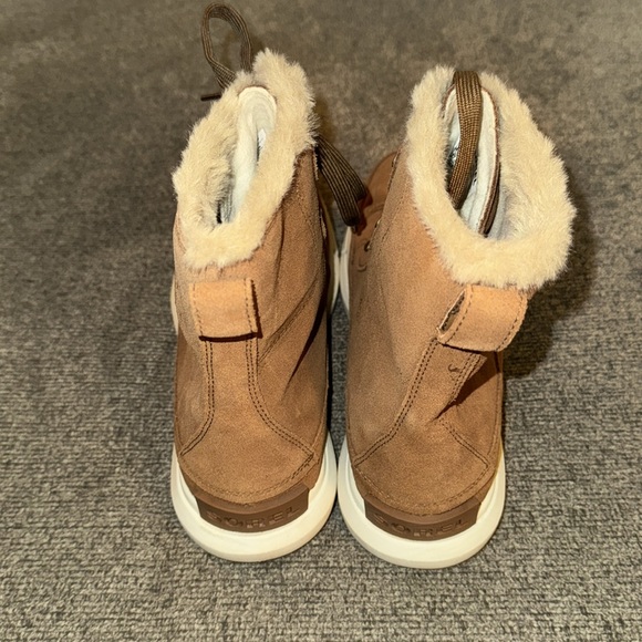 Sorel Boots - Picture 4 of 8